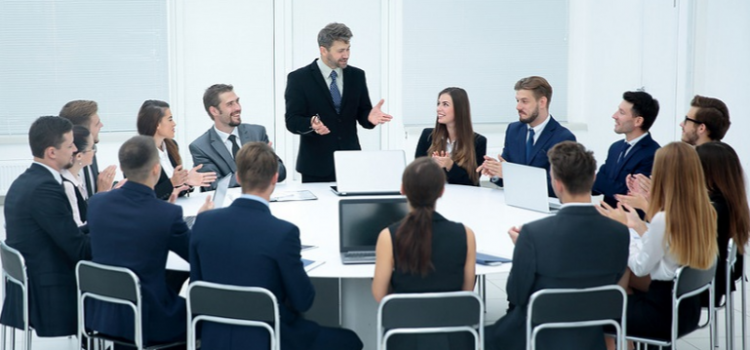 Menjadi pemimpin yang baik, ini kuncinya! cara menjadi pemimpin